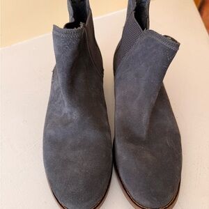 Toms Men's Charcoal Suede Chukka Boots